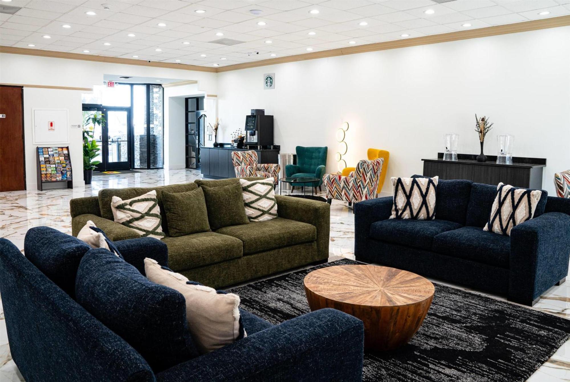 Отель Baymont By Wyndham Corpus Christi Airport Экстерьер фото